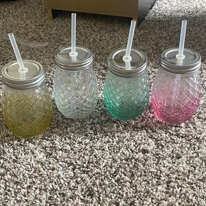 Pineapple mason jar glass cups with plastic reusable straw - never used like new